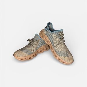 Mens Lightweight Running Shoes Mens sz 42 nwot